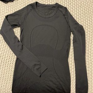 Lululemon swiftly long sleeve shirt